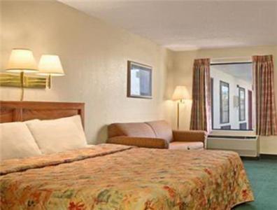Days Inn By Wyndham Apple Valley Pigeon Forge/Севьервилл Экстерьер фото
